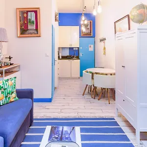 Studio Travel 24m2, 120m Vieux-port ,clim , Wifi ,acces Autonome Avec Code Marsiglia