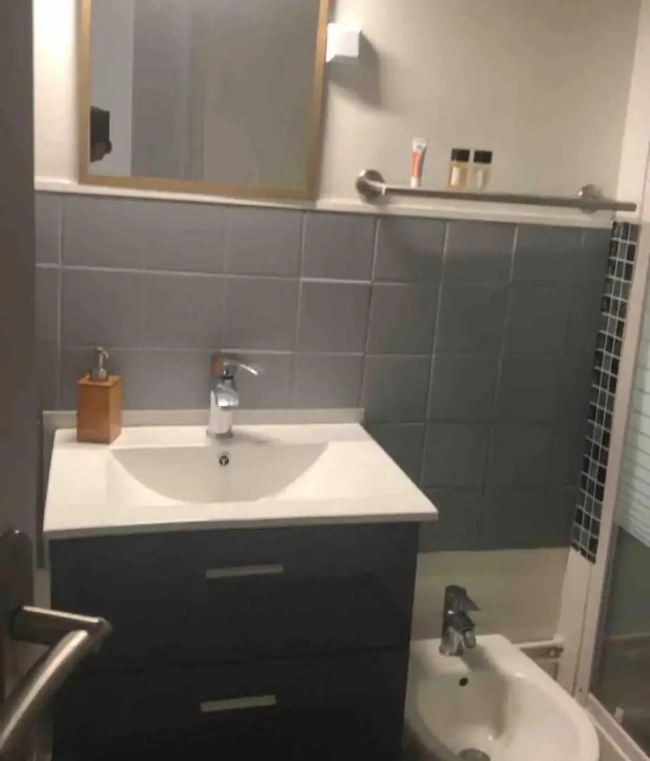 Appartement T3 A Deux Pas Du Metro Marseille Apartment